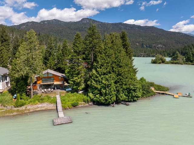 House for sale in Whistler, Whistler, 9249 Lakeshore Drive, 263053826 | Realtylink.org