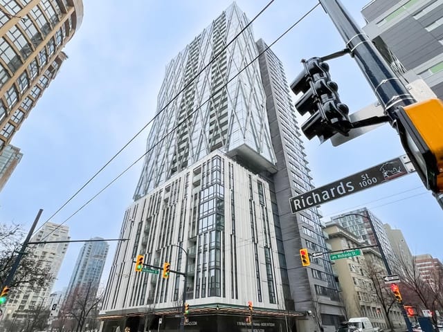 Apartment for sale in Vancouver, Vancouver West, 2705 1111 Richards Street, 263053828 | Realtylink.org