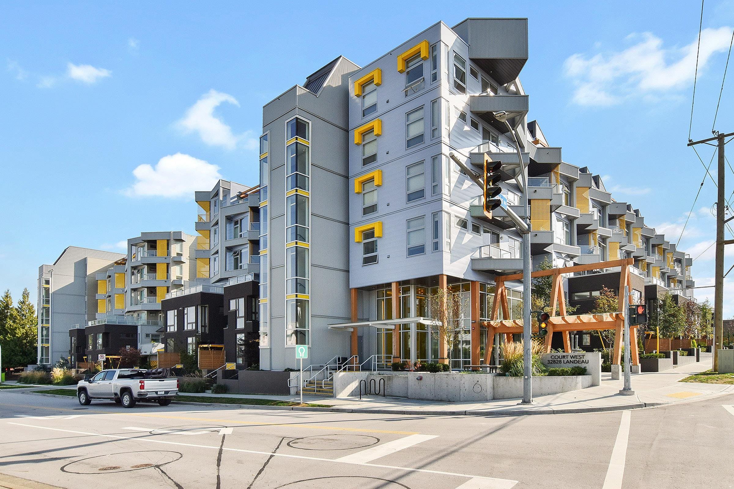 Apartment for sale in Abbotsford, Abbotsford, 313 32838 Landeau Place, 263055426 | Realtylink.org