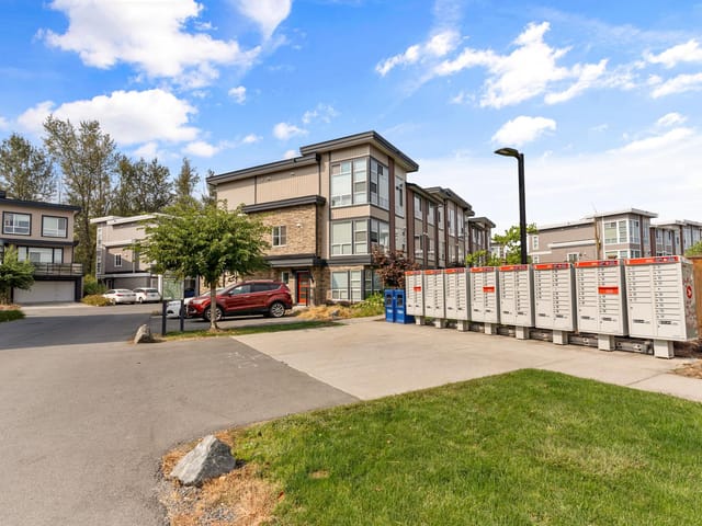Townhouse for sale in Chilliwack, Chilliwack, 16 8413 Midtown Way, 263055467 | Realtylink.org