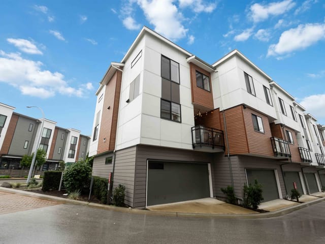 Townhouse for sale in Surrey, South Surrey White Rock, 22 1639 162 Street, 263055843 | Realtylink.org
