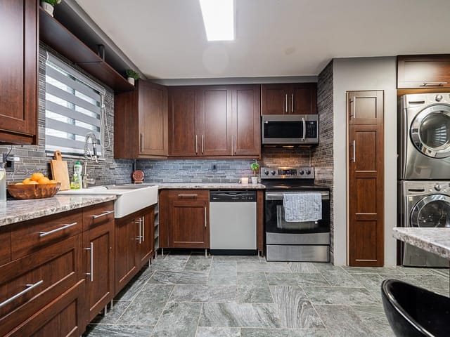 Townhouse for sale in Surrey, Surrey, 71 8555 King George Boulevard, 263055906 | Realtylink.org