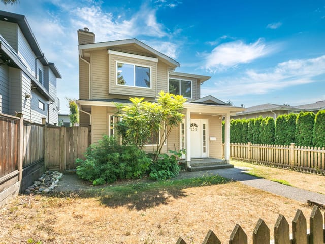 1/2 Duplex for sale in North Vancouver, North Vancouver, 235 W 19th Street, 263056077 | Realtylink.org