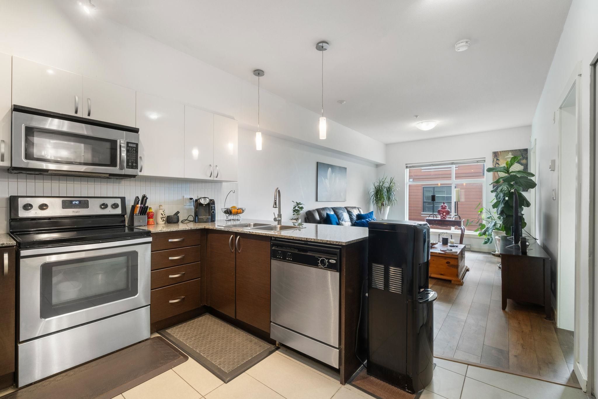 Apartment for sale in Surrey, North Surrey, 322 13728 108 Avenue, 263057830 | Realtylink.org