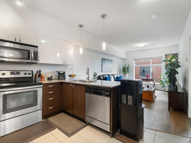 Apartment for sale in Surrey, North Surrey, 322 13728 108 Avenue, 263057830 | Realtylink.org