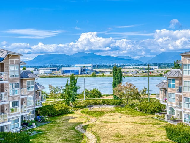 Apartment for sale in Richmond, Richmond, 426 5880 Dover Crescent, 263058568 | Realtylink.org