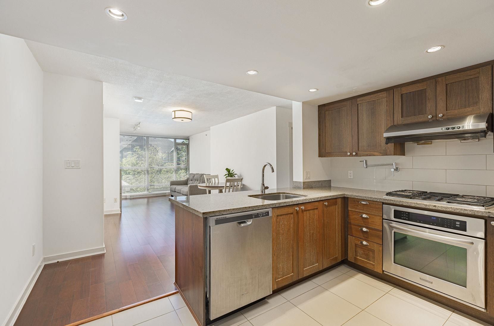 Apartment for sale in Richmond, Richmond, 228 9373 Hemlock Drive, 263059523 | Realtylink.org