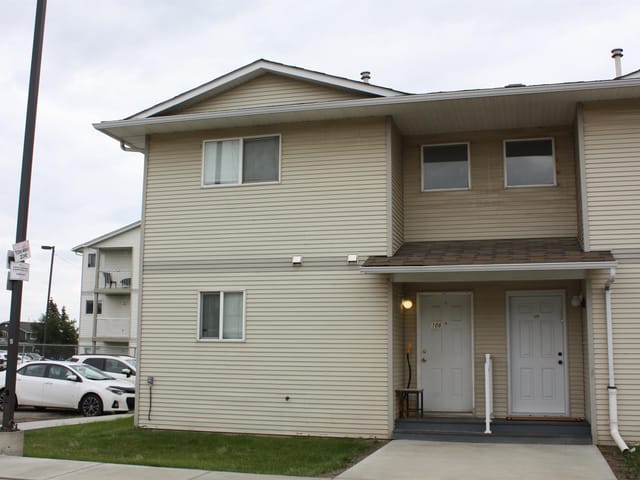 Townhouse for sale in Fort St. John, Fort St. John, 106 9019 86 Street, 263059778 | Realtylink.org