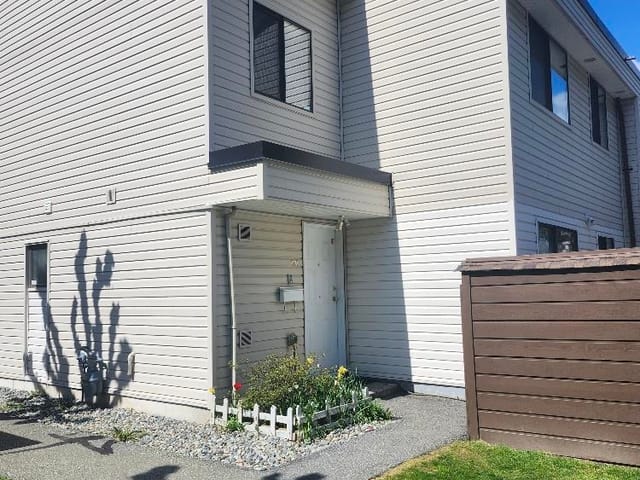 Townhouse for sale in Surrey, North Surrey, 121 14159 104 Avenue, 263060424 | Realtylink.org