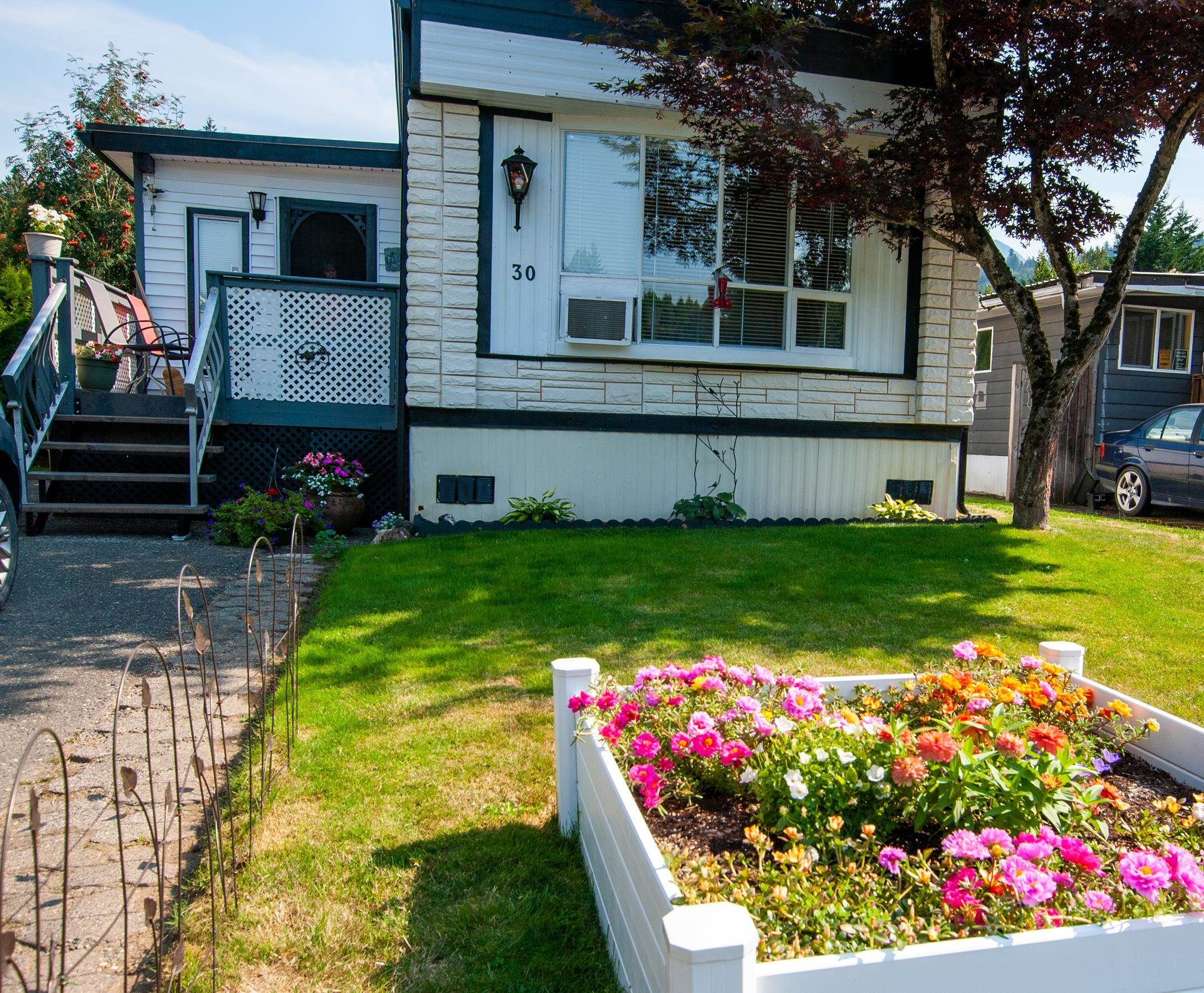 Manufactured Home for sale in Chilliwack, Sardis, 30 46484 Chilliwack Lake Road, 263060809 | Realtylink.org