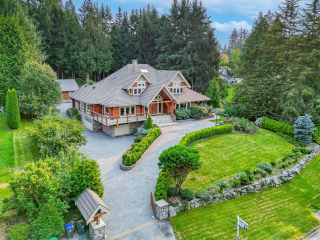 House for sale in Surrey, South Surrey White Rock, 16354 30b Avenue, 263060957 | Realtylink.org