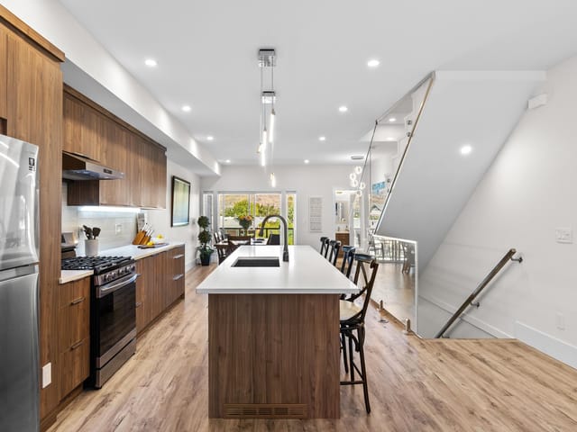 Townhouse for sale in Other, 3 18 Loon Crescent, 263061612 | Realtylink.org