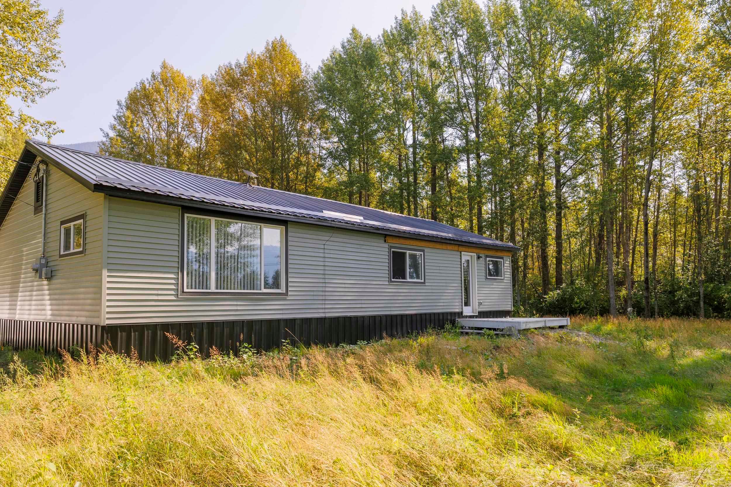 House for sale in McBride, Robson Valley, 1890 Mountain View Road, 263063638 | Realtylink.org