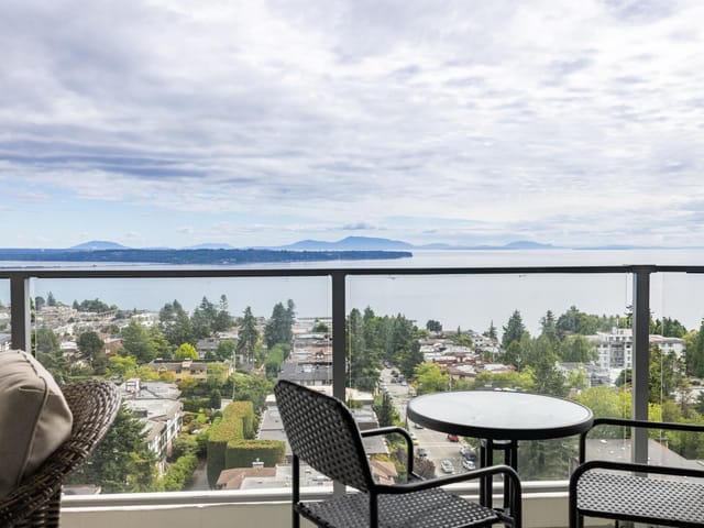 Apartment for sale in White Rock, South Surrey White Rock, 1406 1500 Martin Street, 263064359 | Realtylink.org