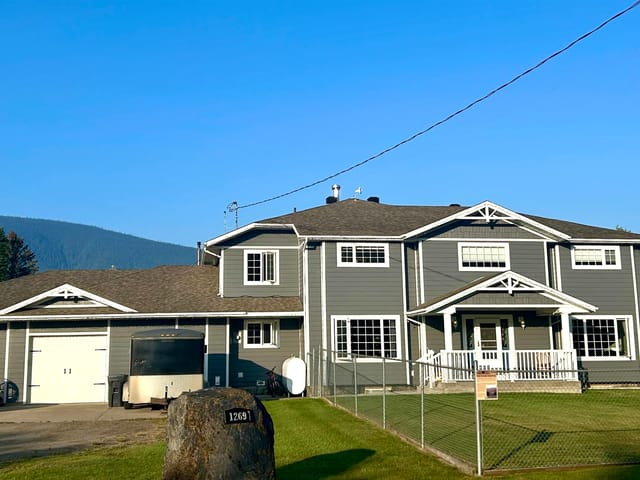 House for sale in McBride, Robson Valley, 1269 2nd Avenue, 263065352 | Realtylink.org