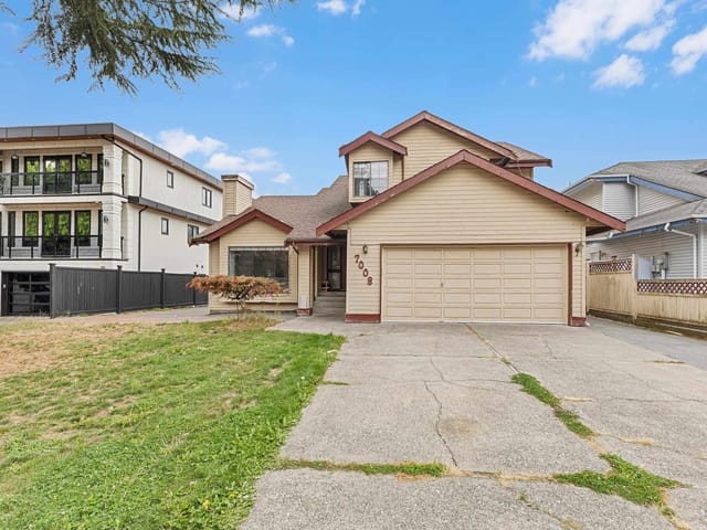 House for sale in Surrey, Surrey, 7008 129a Street, 263066867 | Realtylink.org