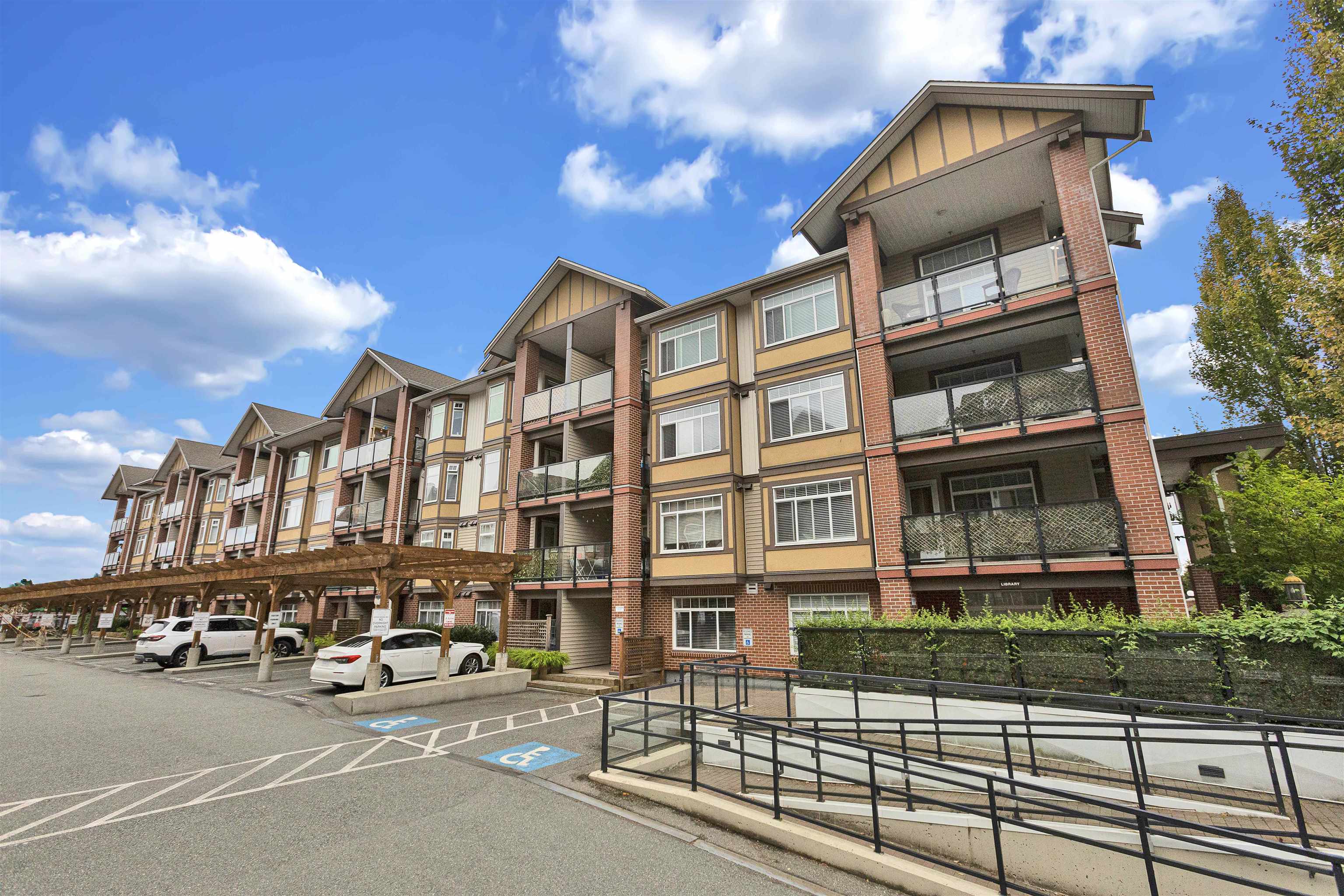 Apartment for sale in Langley, Langley, 117 5650 201a Street, 263067654 | Realtylink.org