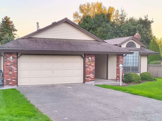 House for sale in Surrey, North Surrey, 10467 Glenbrook Grove, 263068020 | Realtylink.org