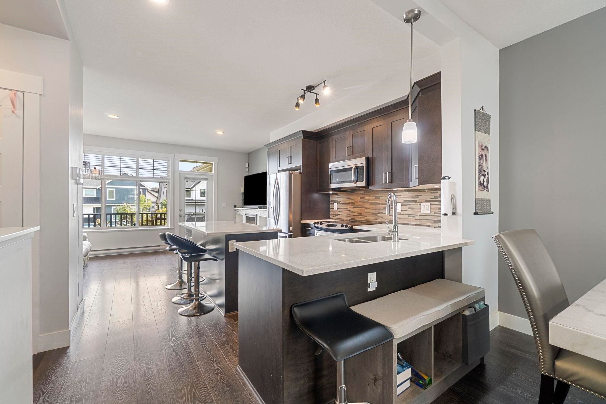 Townhouse for sale in Surrey, Cloverdale, 104 19525 73 Avenue, 263068084 | Realtylink.org