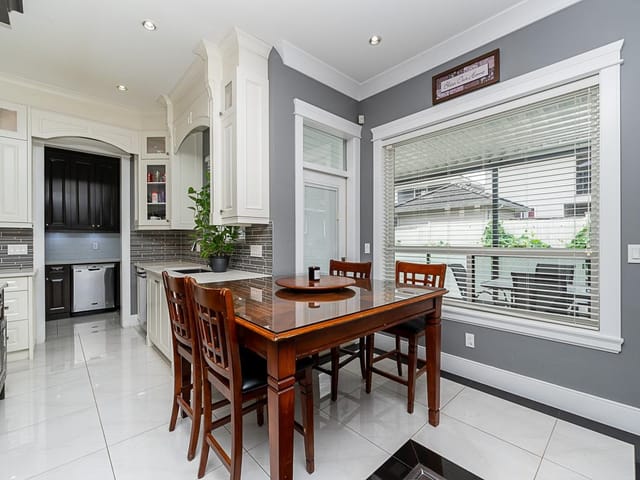 House for sale in Surrey, Surrey, 8917 134b Street, 263068400 | Realtylink.org