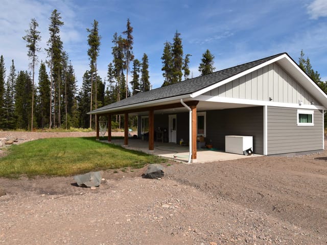House for sale in Telkwa, Smithers And Area, 10955 Skillhorn Road, 263068480 | Realtylink.org