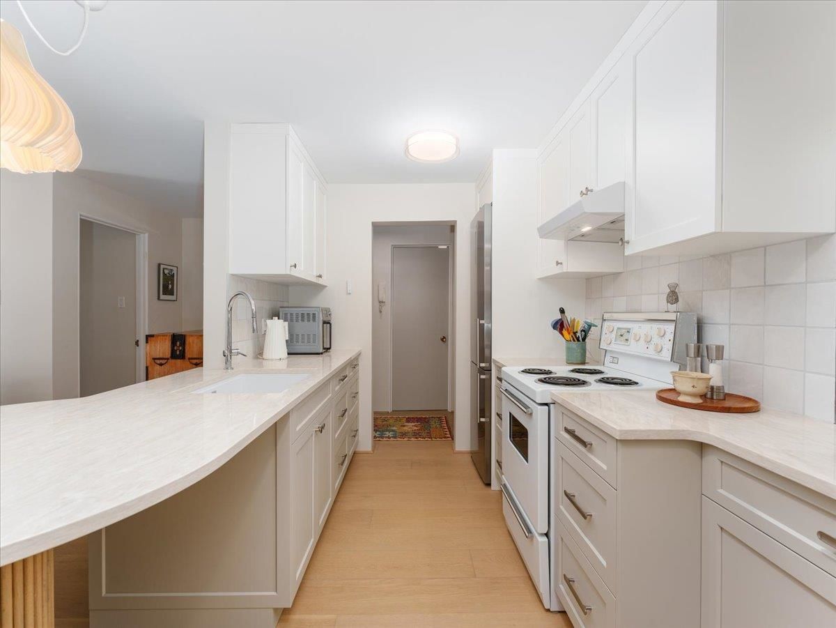 Apartment for sale in Vancouver, Vancouver West, 108 3787 W 4th Avenue, 263068827 | Realtylink.org