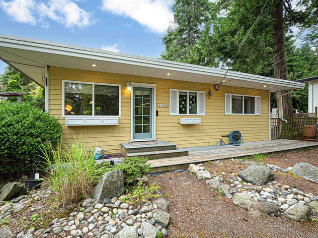 House for sale in Surrey, South Surrey White Rock, 1554 128a Street, 263069108 | Realtylink.org