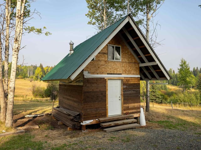 Recreational Property for sale in Deka Lake / Sulphurous / Hathawa, 100 Mile House, 7470 Cariboo Chalet Road, 263069654 | Realtylink.org