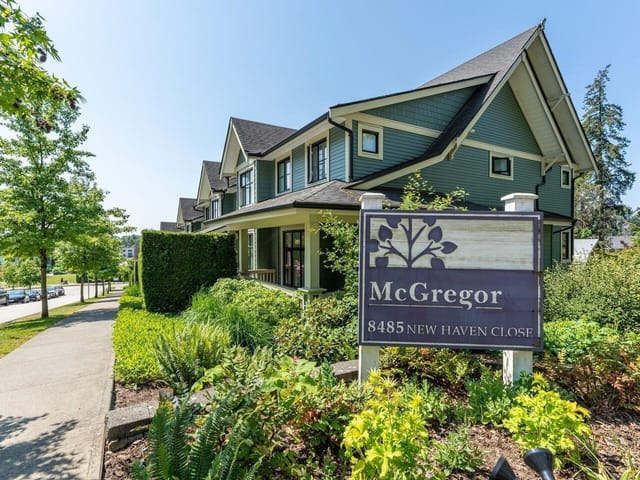Townhouse for sale in Burnaby, Burnaby South, 406 8485 New Haven Close, 263070952 | Realtylink.org