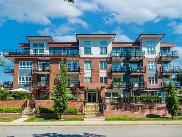 Apartment for sale in Port Coquitlam, Port Coquitlam, 404 2389 Hawthorne Avenue, 263071172 | Realtylink.org