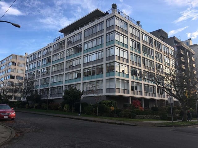 Apartment for sale in Vancouver, Vancouver West, 410 1975 Pendrell Street, 263071316 | Realtylink.org