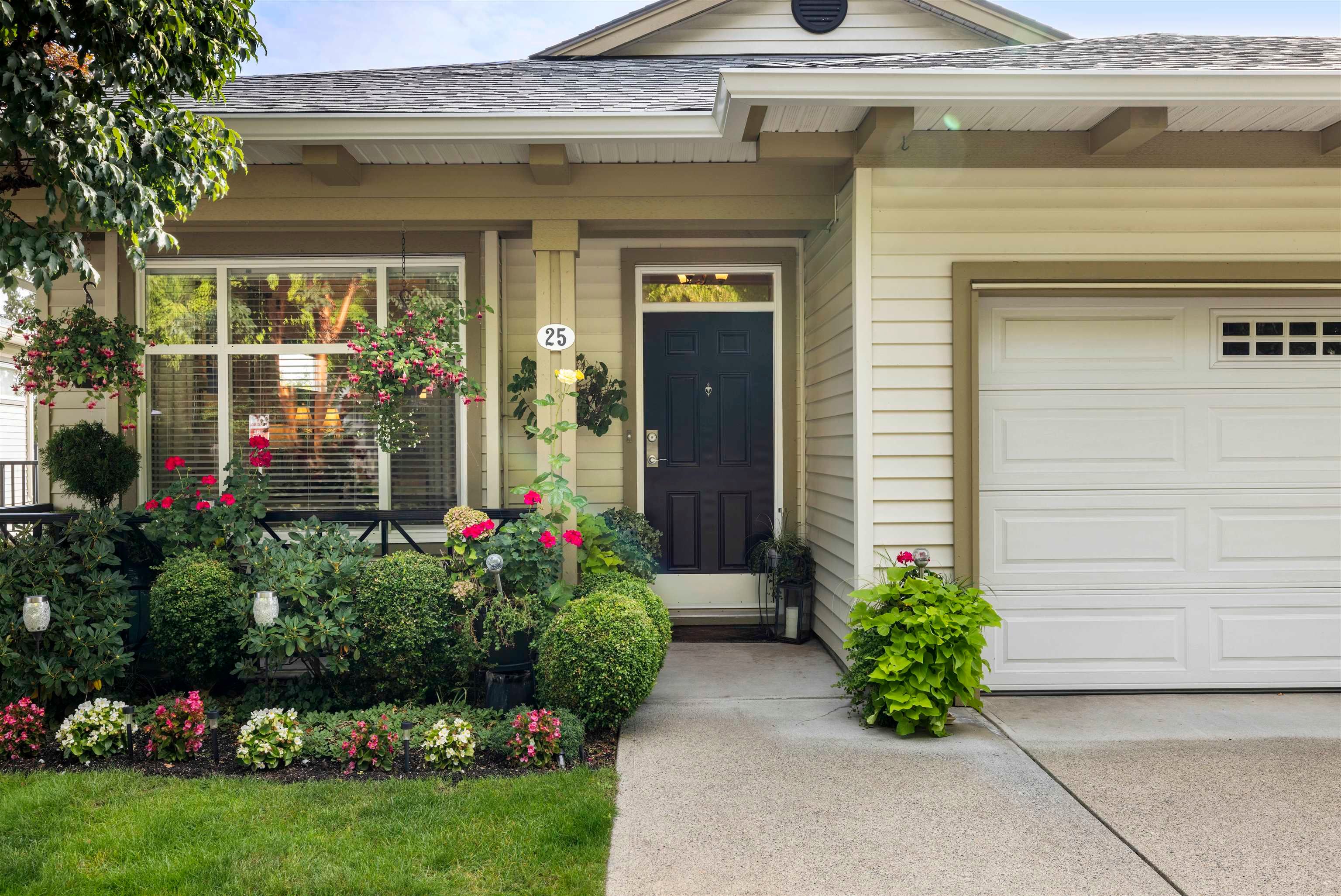 Townhouse for sale in Surrey, Surrey, 25 15188 62a Avenue, 263071636 | Realtylink.org