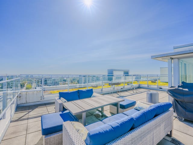 Apartment for sale in Richmond, Richmond, PH 1705 8677 Capstan Way, 263071649 | Realtylink.org