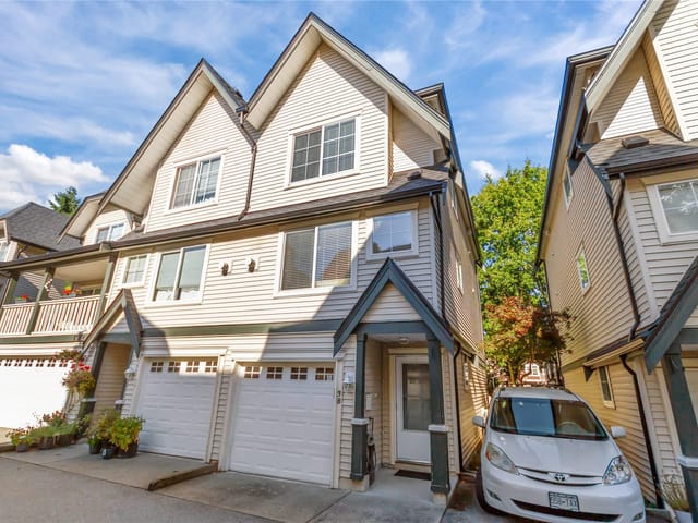Townhouse for sale in Surrey, South Surrey White Rock, 38 15355 26 Avenue, 263072191 | Realtylink.org