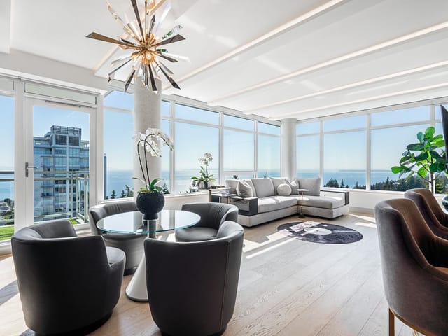 Apartment for sale in White Rock, South Surrey White Rock, 1402 15152 Russell Avenue, 263072336 | Realtylink.org