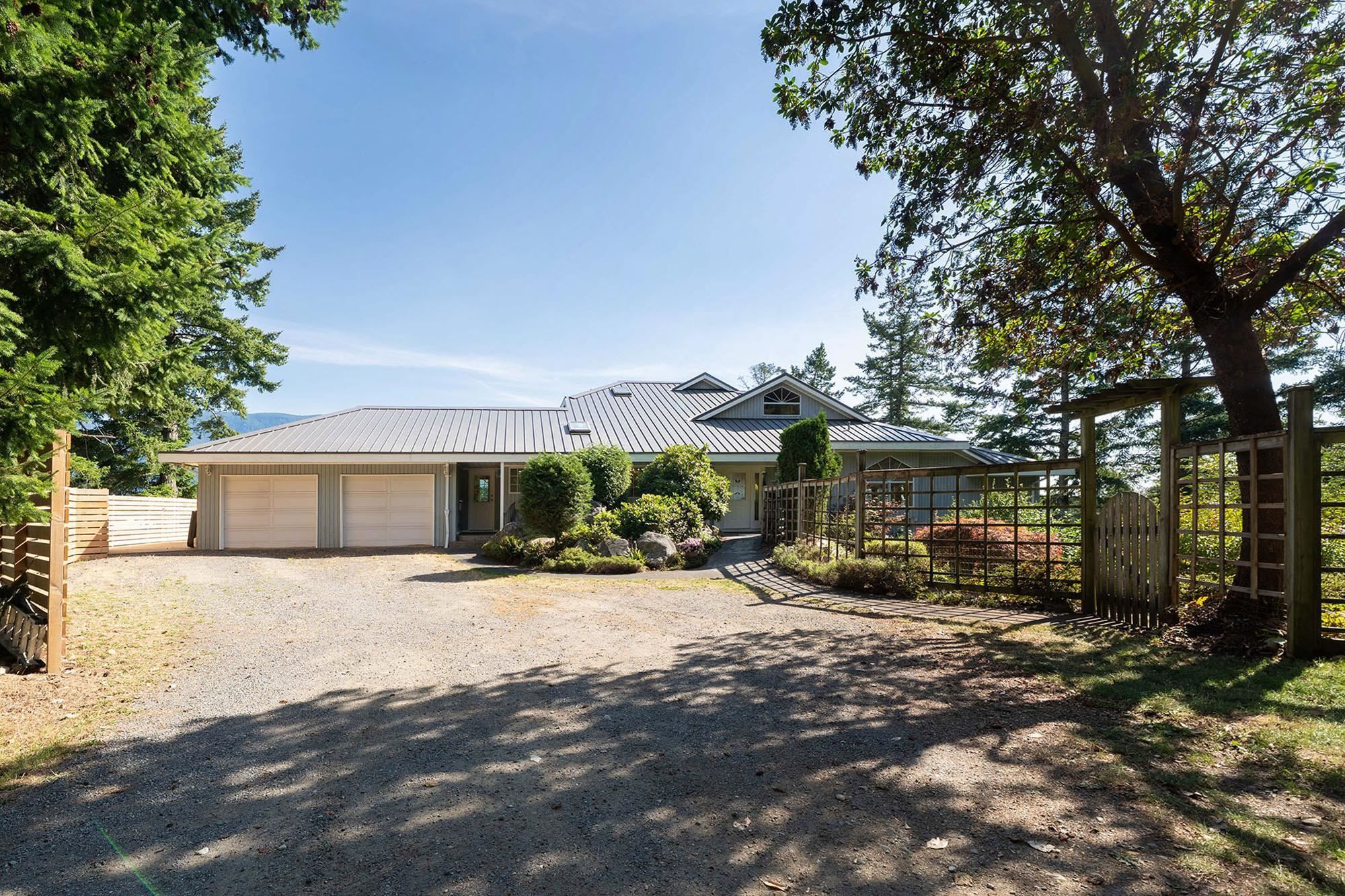 House for sale in Bowen Island, Bowen Island, 252 Jason Road, 263073737 | Realtylink.org