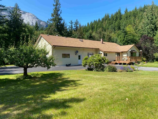 House for sale in Bella Coola, Williams Lake, 2459 Saloompt Road, 263074295 | Realtylink.org