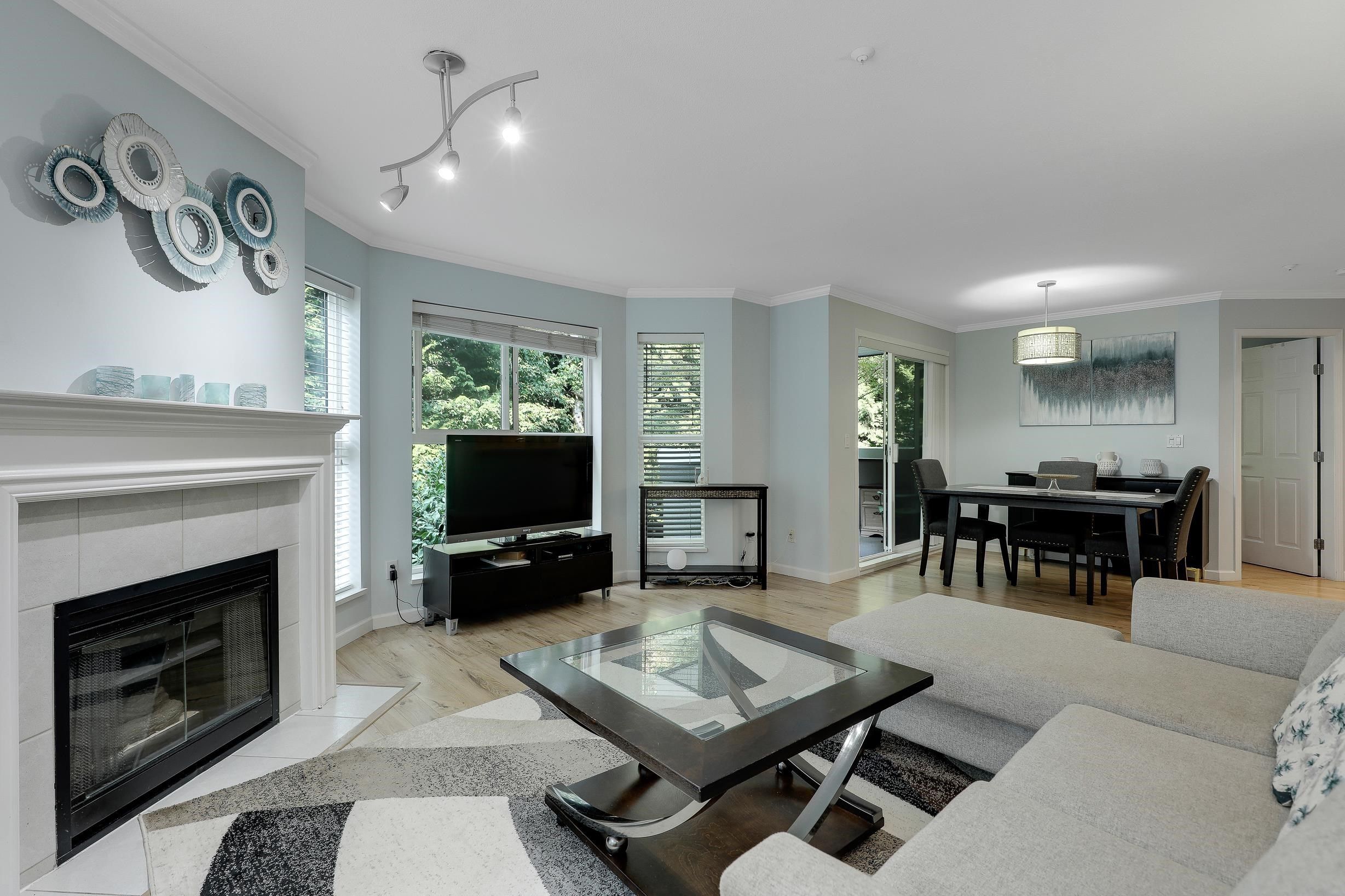 Apartment for sale in Surrey, Surrey, 218 12088 66 Avenue, 263074633 | Realtylink.org