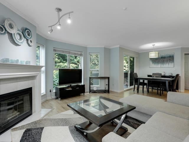 Apartment for sale in Surrey, Surrey, 218 12088 66 Avenue, 263074633 | Realtylink.org