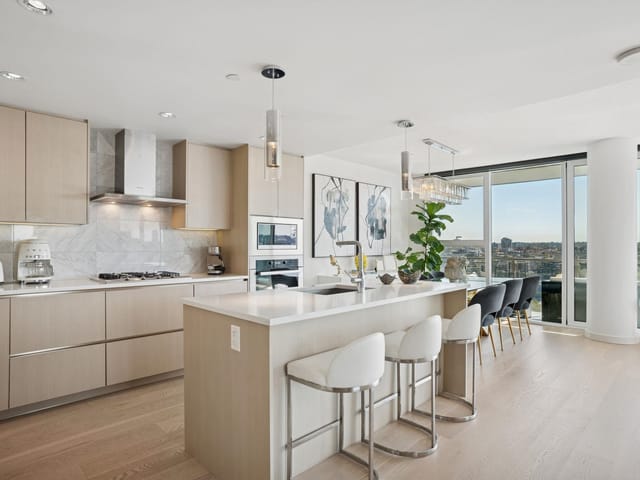 Apartment for sale in Vancouver, Vancouver West, 2618 89 Nelson Street, 263074672 | Realtylink.org