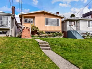 House for sale in Burnaby, Burnaby South, 5477 Portland Street, 263075012 | Realtylink.org