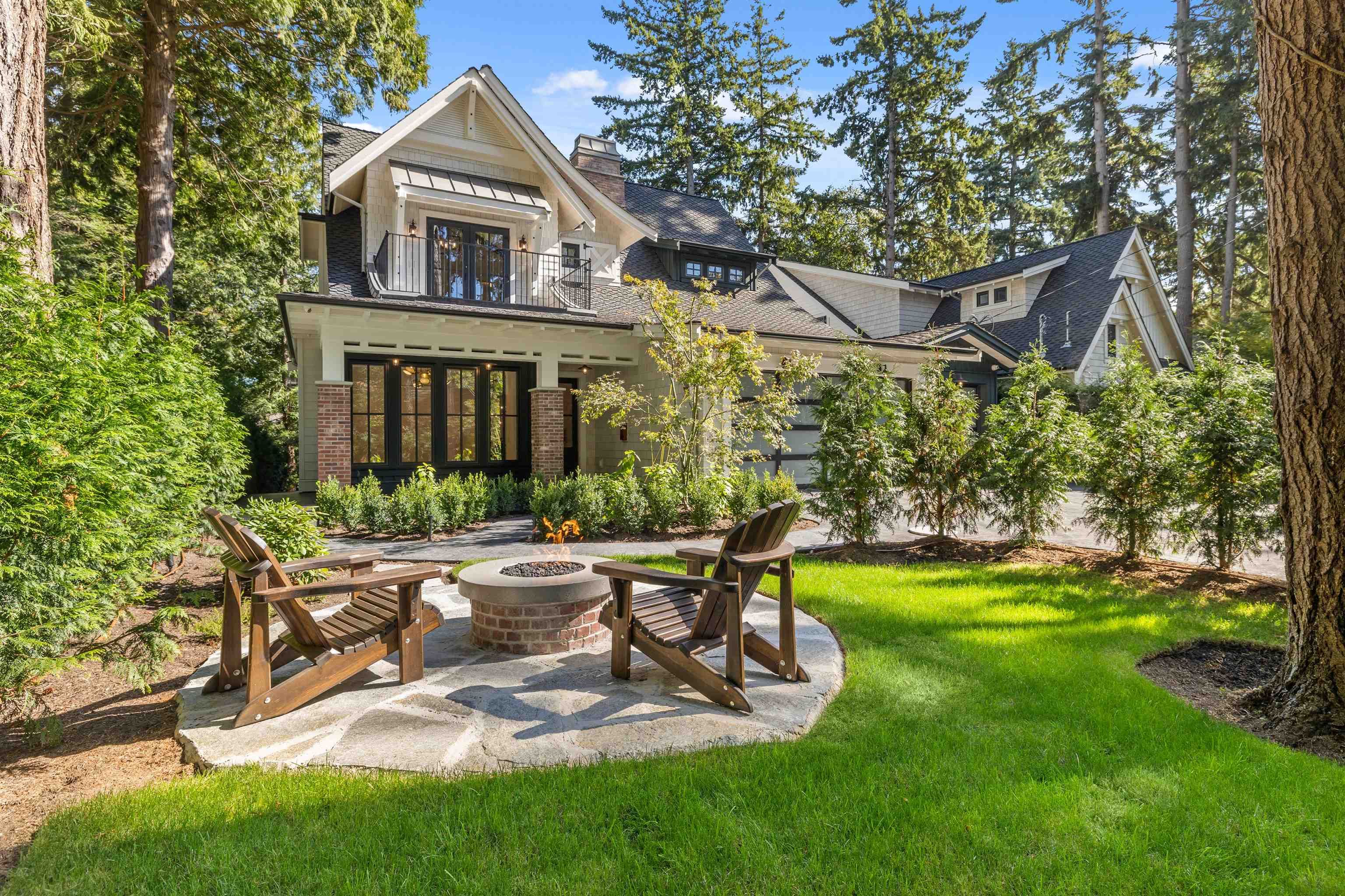 House for sale in Surrey, South Surrey White Rock, 2422 Christopherson Road, 263075037 | Realtylink.org