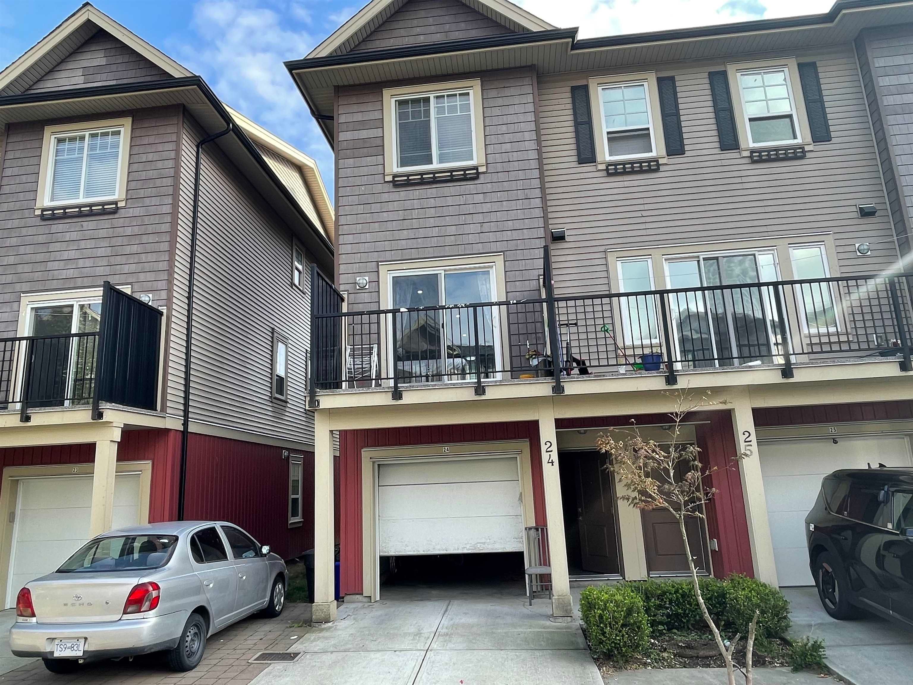 Townhouse for sale in Abbotsford, Abbotsford, 24 2530 Janzen Street, 263075384 | Realtylink.org