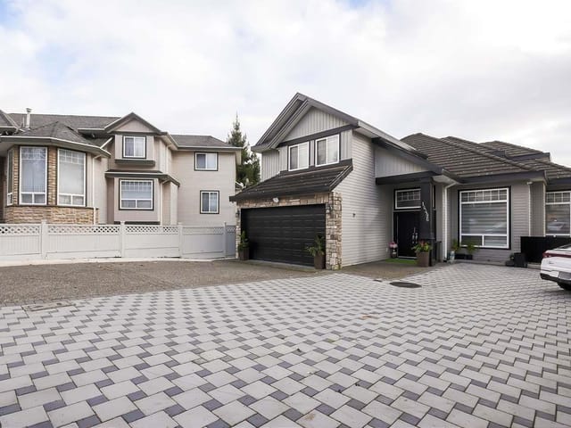 House for sale in Surrey, Surrey, 14496 67b Avenue, 263077048 | Realtylink.org