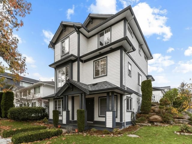 House for sale in Abbotsford, Abbotsford, 4330 Bill Reid Terrace, 263077054 | Realtylink.org