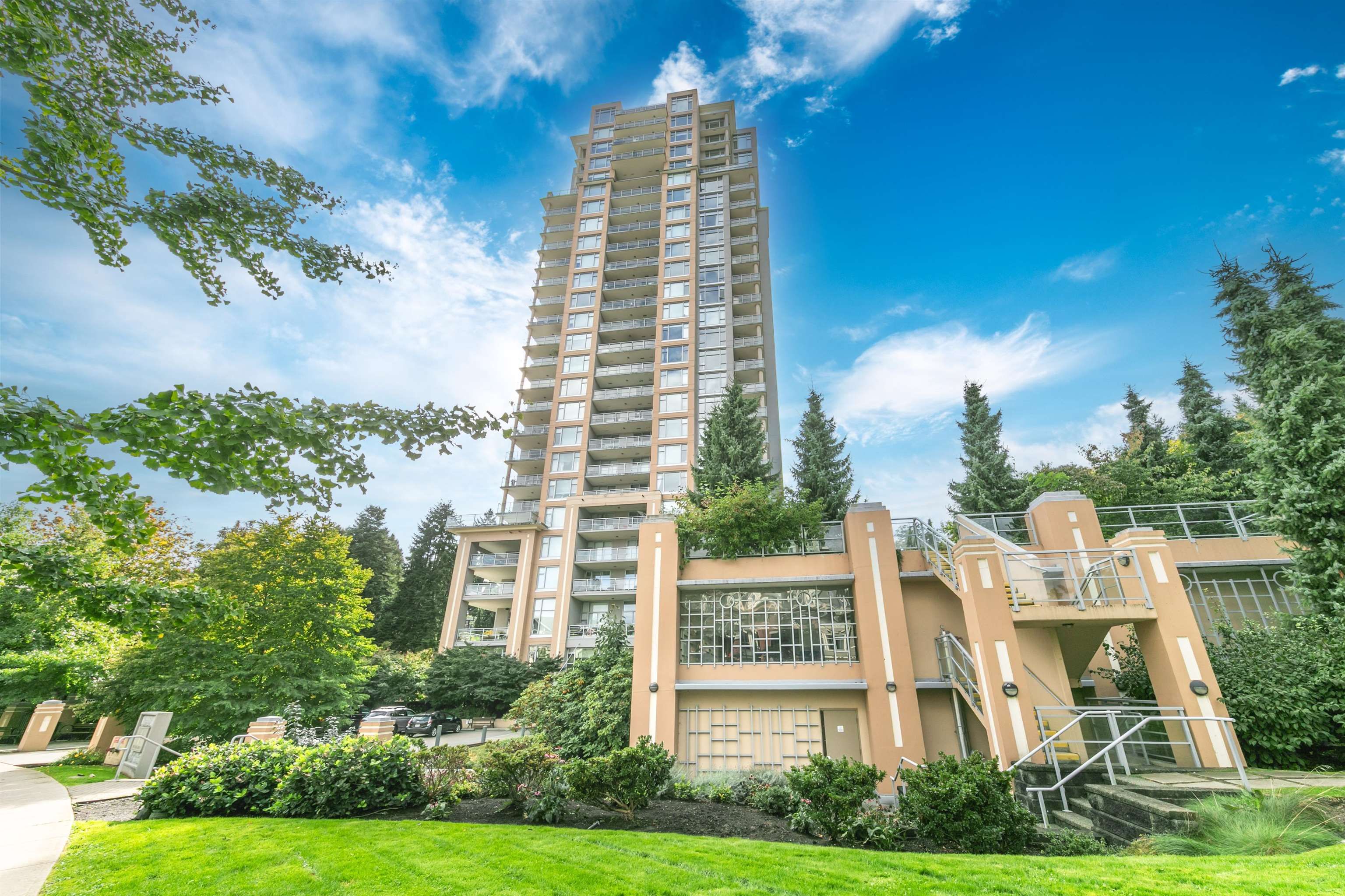 Apartment for sale in New Westminster, New Westminster, 1007 280 Ross Drive, 263077314 | Realtylink.org