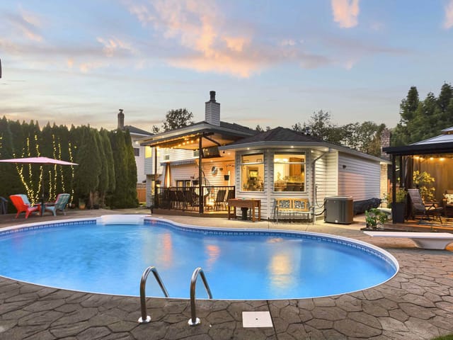 House for sale in Surrey, Surrey, 13840 65 Avenue, 263077602 | Realtylink.org