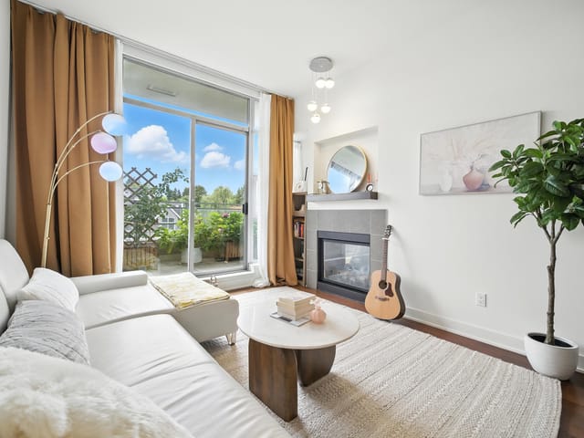 Apartment for sale in Vancouver, Vancouver West, 404 3595 W 18th Avenue, 263077671 | Realtylink.org