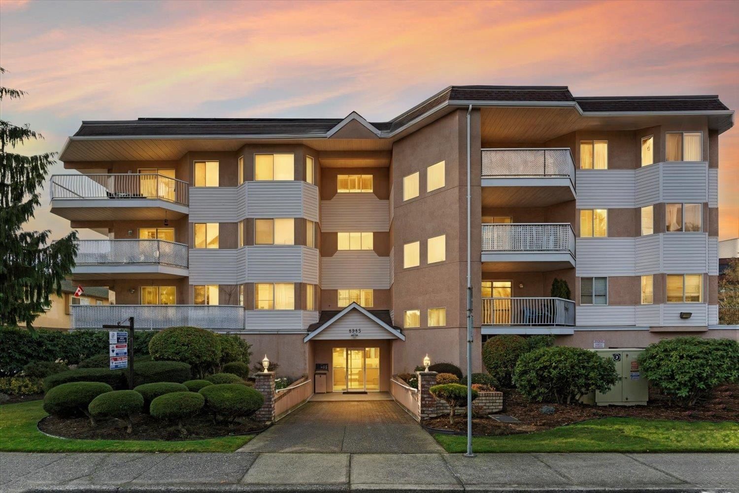 Apartment for sale in Chilliwack, Chilliwack, 201 8985 Mary Street, 263077842 | Realtylink.org