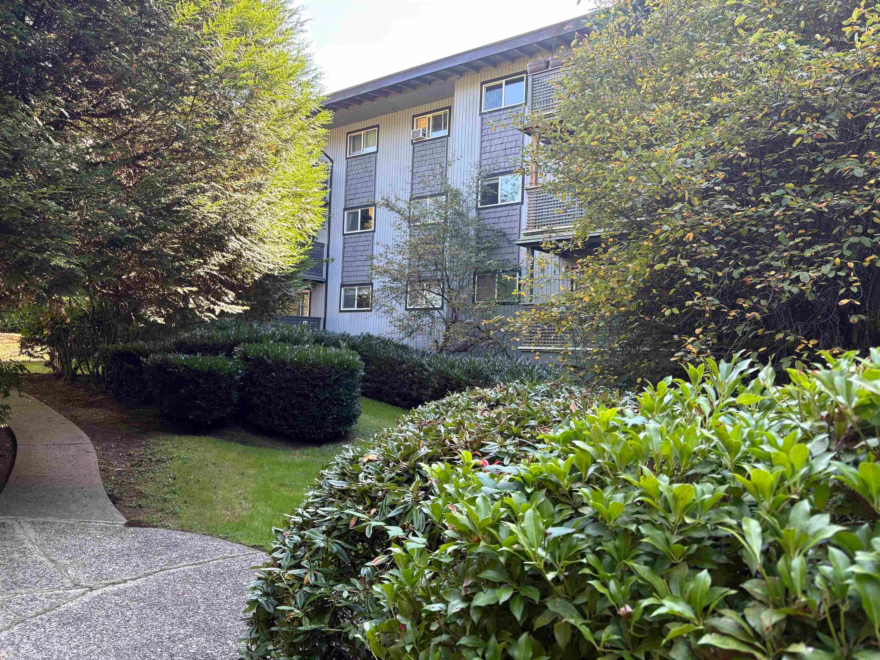 Apartment for sale in Port Moody, Port Moody, 108 200 Westhill Place, 263077880 | Realtylink.org